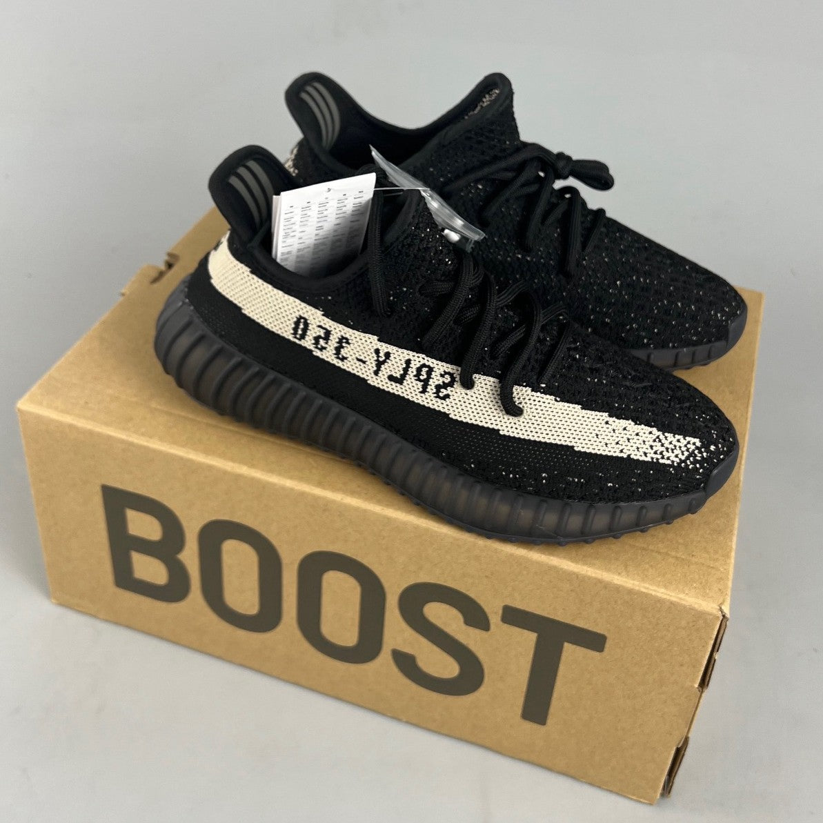 Yeezy Boost 350 v2 "Oreo"