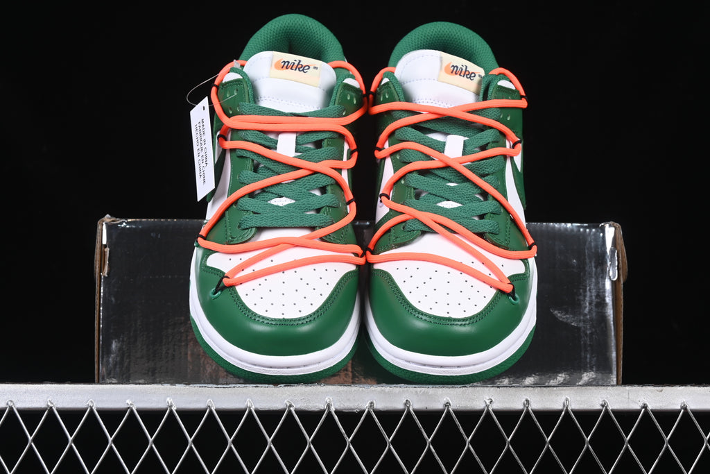 Off White x Nike SB Dunk x Futura