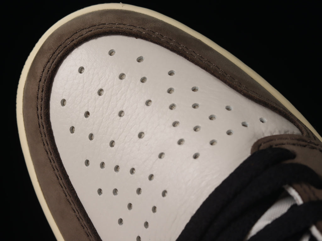 Travis Scott x Nike Air Jordan 1 High "Mocha"