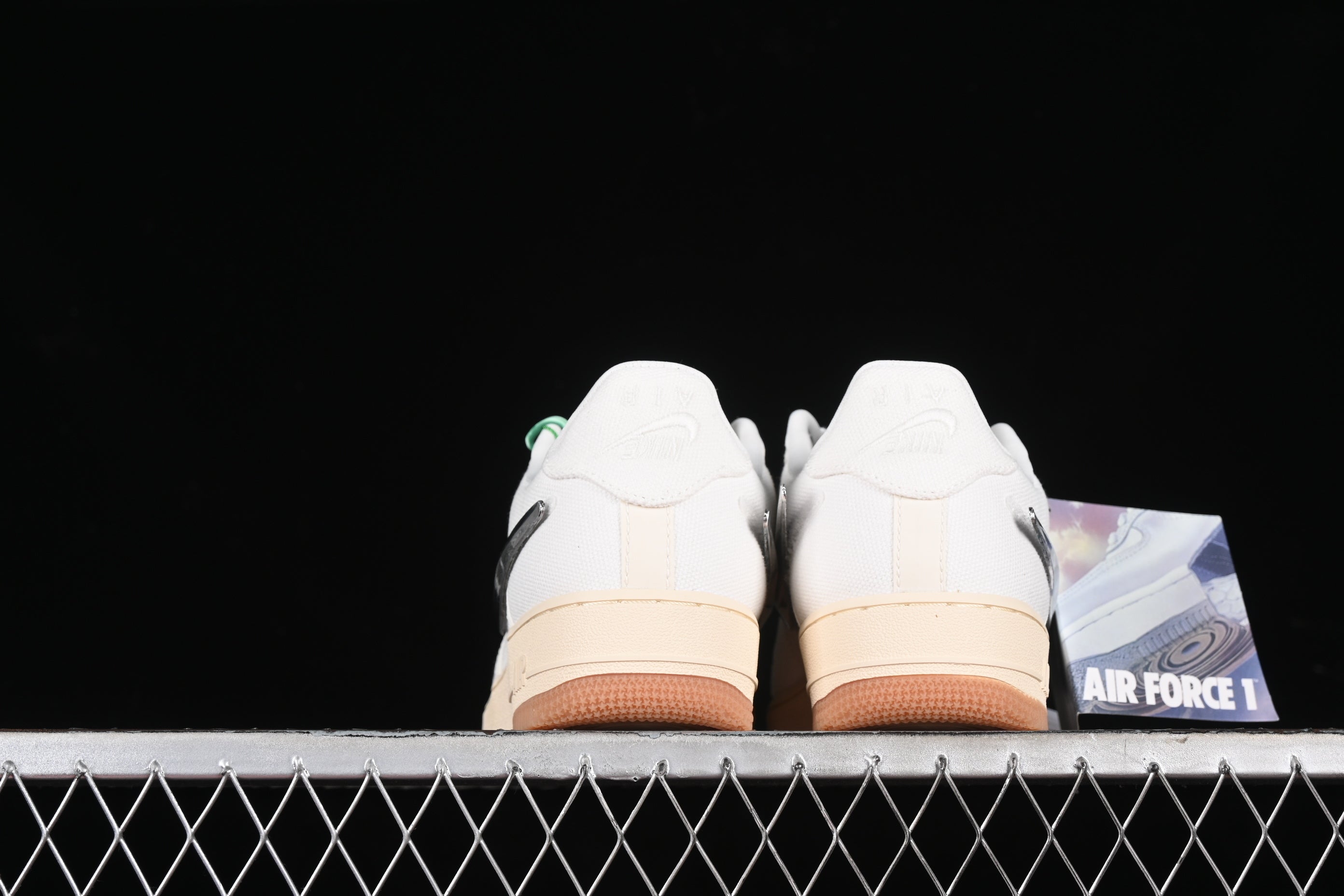 Travis Scott x Nike Air Force 1 - Sail