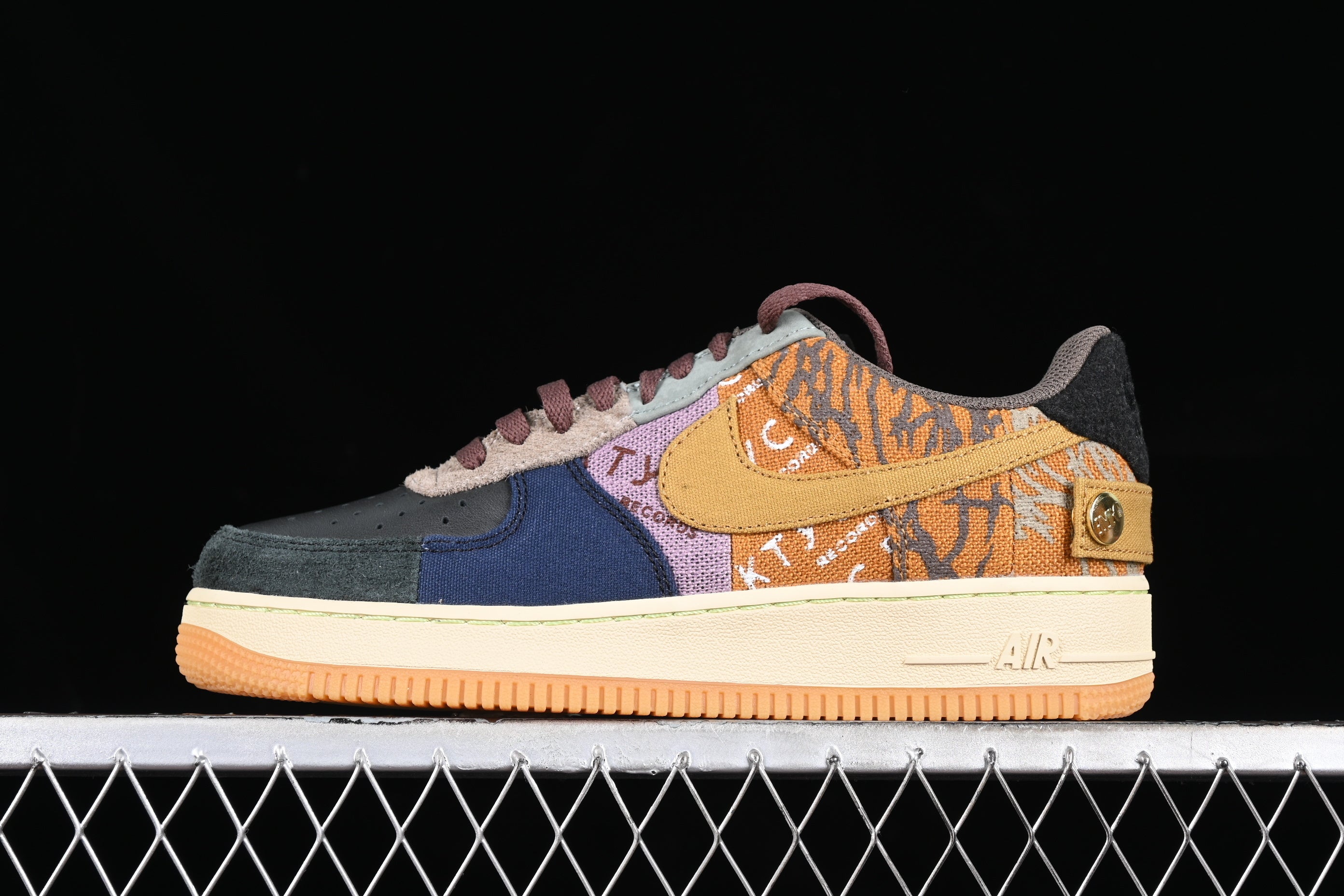 Travis Scott x Nike Air Force 1