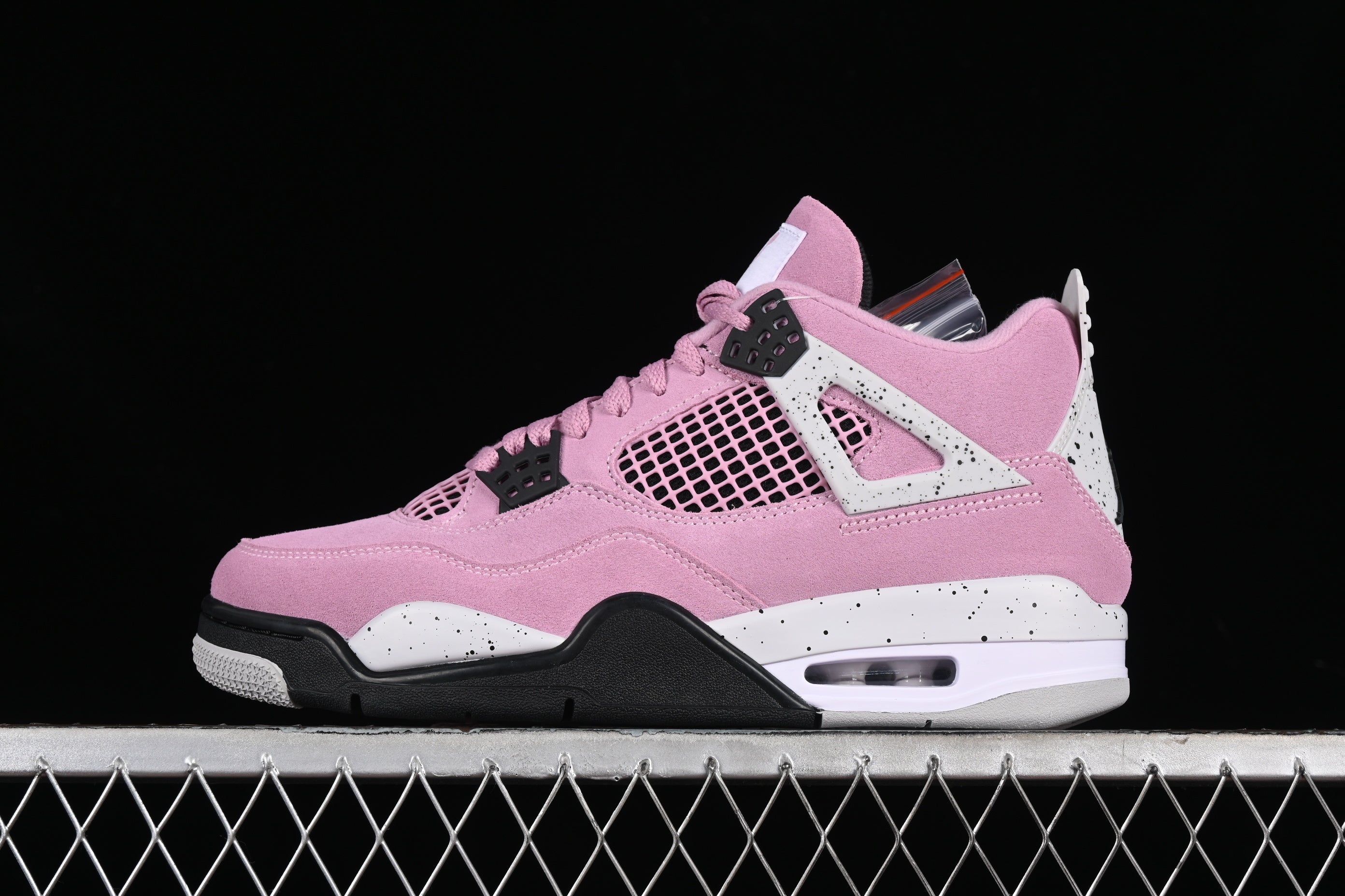 Air Jordan 4 Retro
