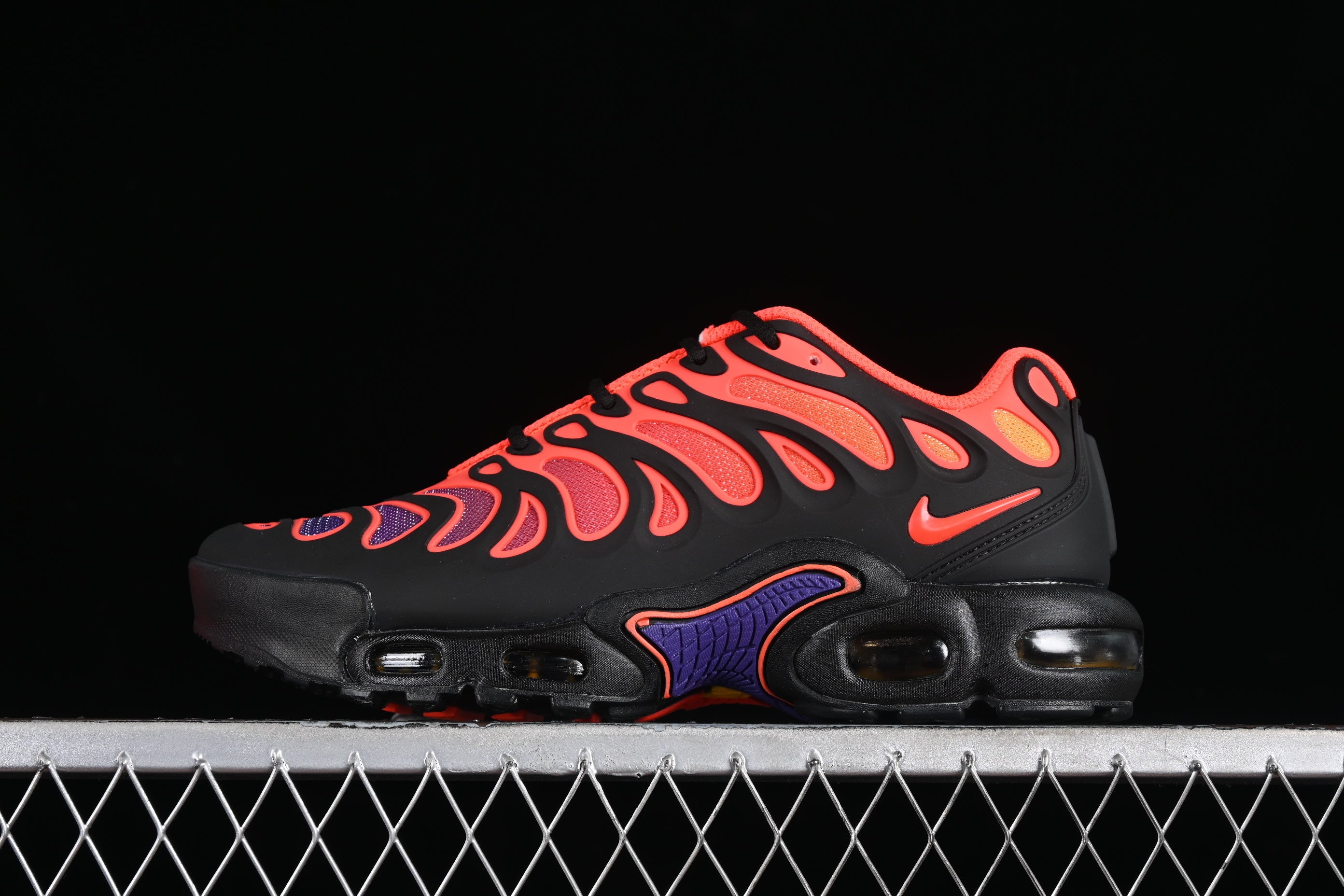 Nike Air Max Plus Drift