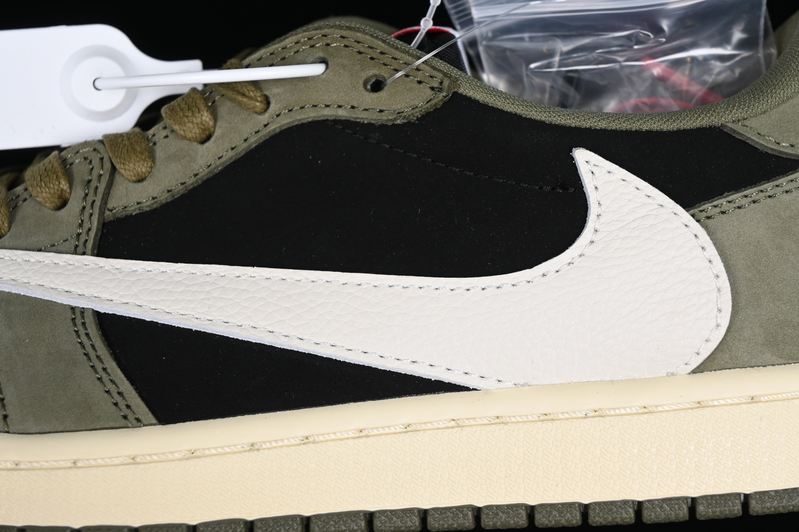 Travis Scott x Nike Air Jordan 1 "Black Olive"