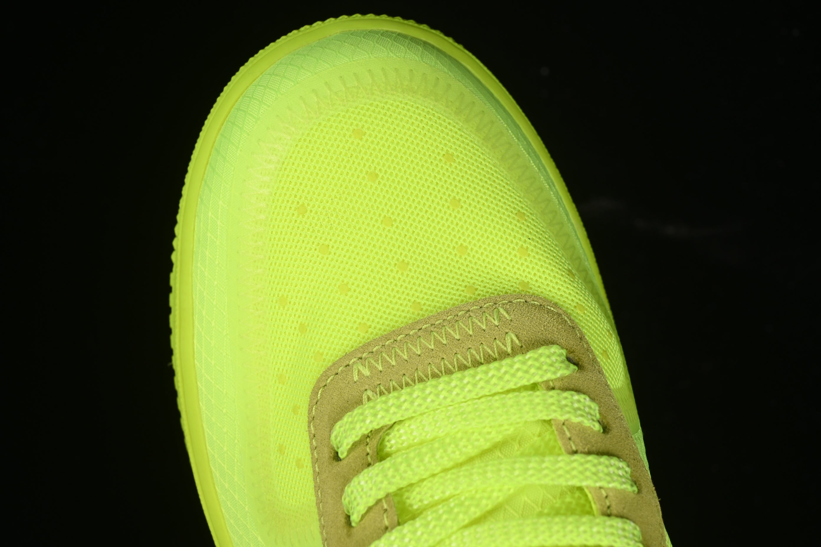 Off-White x Nike Air Force 1 "Yellow"