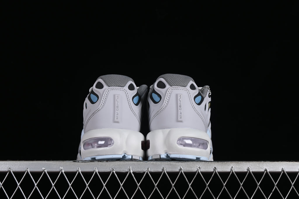Nike Air Max Plus Drift