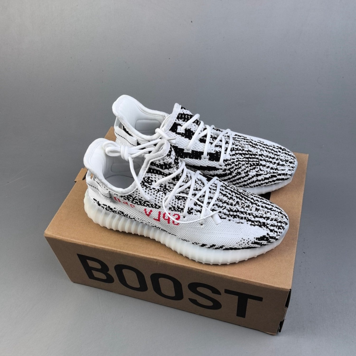 Yeezy Boost 350 v2 "Zebra"
