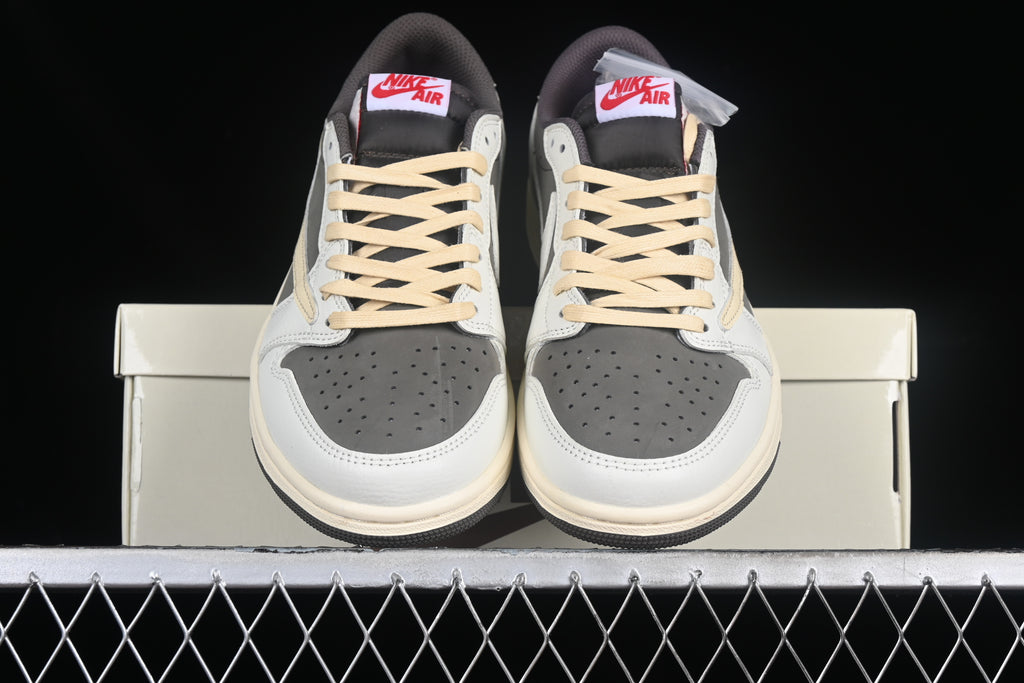 Travis Scott x Air Jordan 1 "Reverse Mocha"