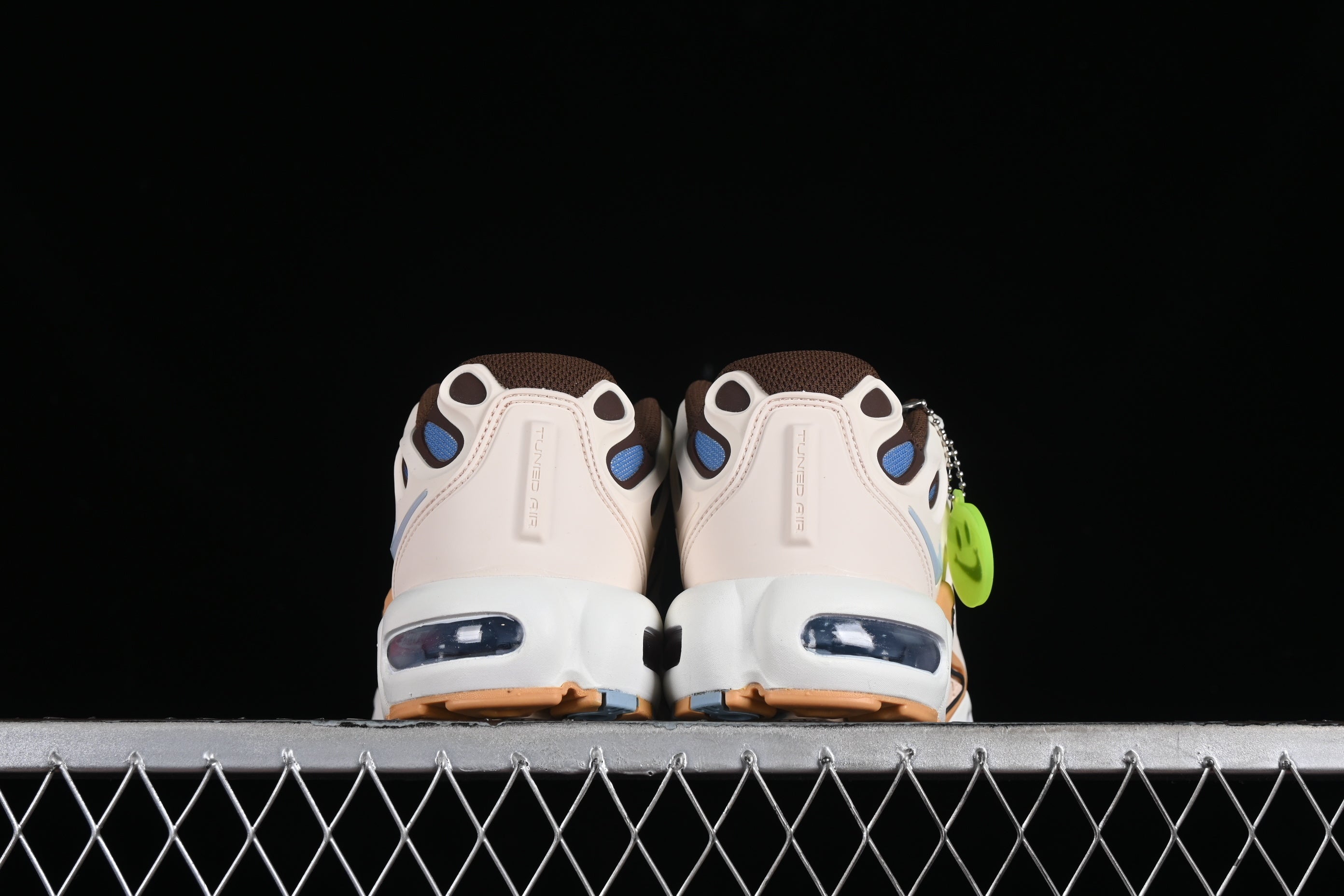 Nike Air Max Plus Drift