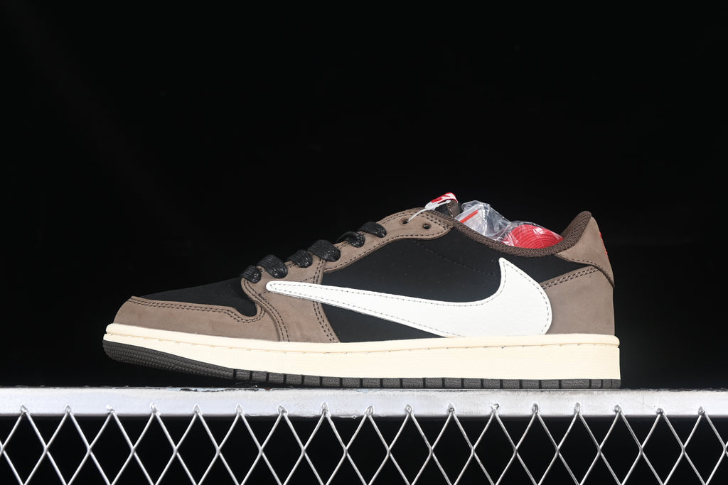 Travis Scott x Air Jordan 1 "Mocha"